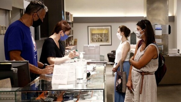 Σε ποιους χώρους είναι υποχρεωτική η χρήση μάσκας έως 31 Αυγούστου - Οι εξαιρέσεις