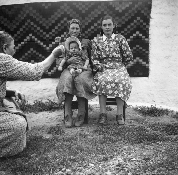 Το φωτογραφικό αρχείο του Zaharia Cuşnir (1912-1993)