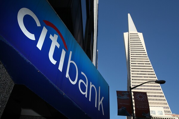 Η Citibank έστειλε κατά λάθος 175 εκατομμύρια δολάρια σε ένα fund που αρνείται να της τα επιστρέψει