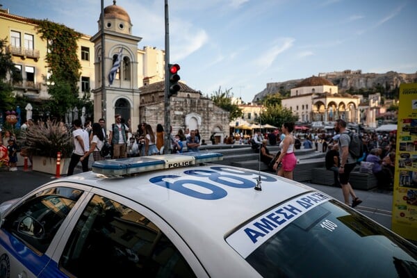 Σε ισχύ το σχέδιο της ΕΛ.ΑΣ. για την αποφυγή συνωστισμού σε πλατείες και πάρκα