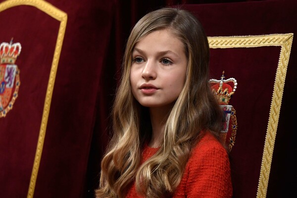 Mήπως αυτή η 14χρονη πριγκίπισσα μπορεί να σώσει την ισπανική μοναρχία;