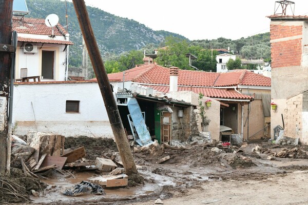 Πλημμύρες στην Εύβοια: Έως 30/9 οι αιτήσεις για το επίδομα στους πληγέντες- Τα ποσά