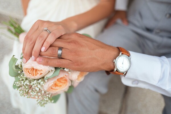 Κορωνοϊός: Καλεσμένος σε γάμο στα Χανιά φέρεται να κόλλησε άλλους έξι