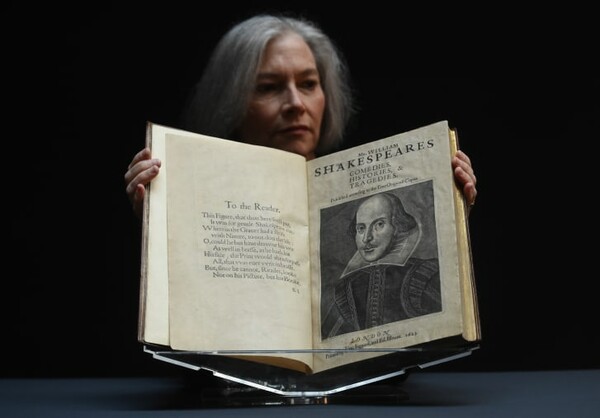 First Folio του Σαίξπηρ πουλήθηκε σε τιμή «ρεκόρ»