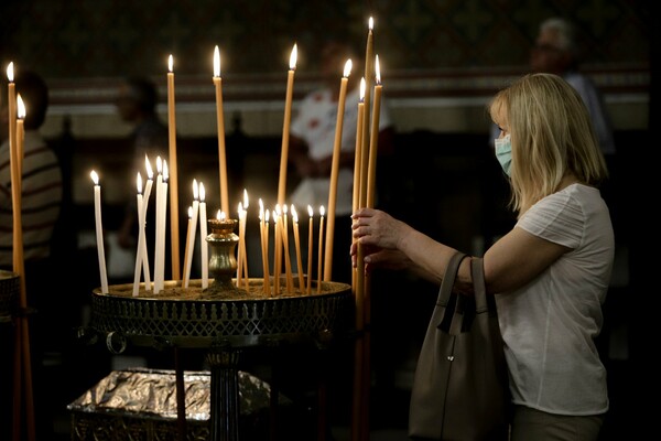 Ιερώνυμος: H πανδημία απειλεί και πάλι τη χώρα - Η Εκκλησία οφείλει να αρθεί στο ύψος των περιστάσεων