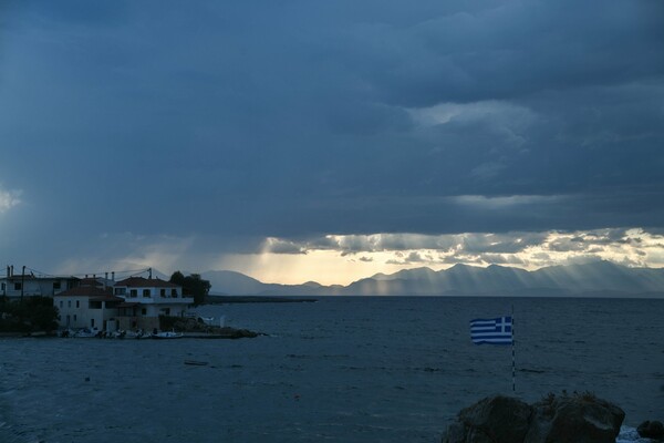 Καιρός: Αναλυτική πρόγνωση μέχρι και τον Δεκαπενταύγουστο - Πού αναμένονται βροχές