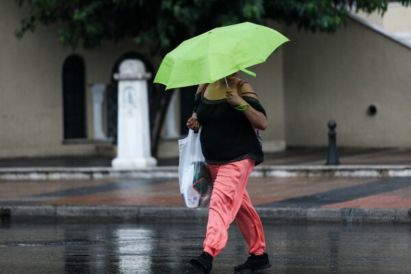 Καιρός: Πού αναμένονται βροχές σήμερα