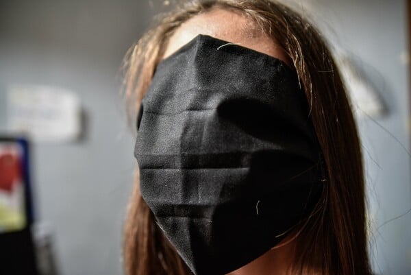 ΣΥΡΙΖΑ για τις μεγάλες μάσκες στα σχολεία: «Ποιος πληρώνει την επιτελική ανικανότητα και την α(χ)ριστεία;»