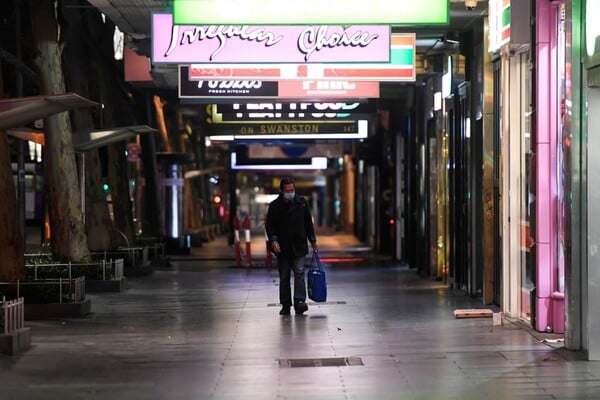 Κορωνοϊός: Η Μελβούρνη κατά το νέο lockdown - Άδειοι δρόμοι, κλειστά καταστήματα, έρημα πάρκινγκ [ΦΩΤΟΓΡΑΦΙΕΣ]