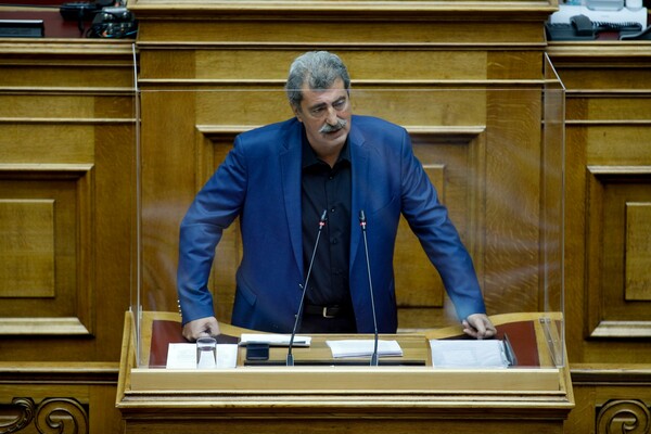 «Όχι» στην άρση ασυλίας Πολάκη - Με Καζαντζίδη έκλεισε την ομιλία του στη Βουλή
