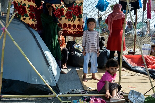 Το Βερολίνο σχεδιάζει να υποδεχθεί περίπου 1.500 πρόσφυγες από τα ελληνικά νησιά