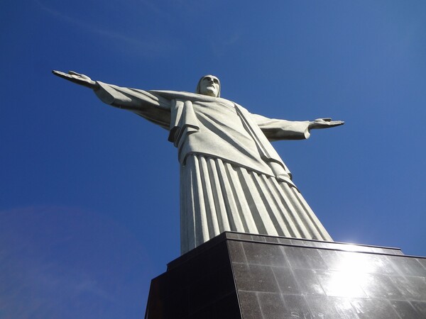Βραζιλία: Άνοιξε για το κοινό το άγαλμα του Χριστού του Λυτρωτή