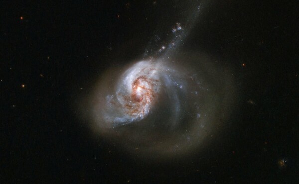 NASA: Το τηλεσκόπιο Hubble κατέγραψε την φαντασμαγορική σύγκρουση δύο Γαλαξιών