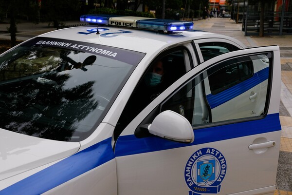 Συναγερμός στη Θεσσαλονίκη: Τηλεφώνημα για βόμβες σε δύο τράπεζες
