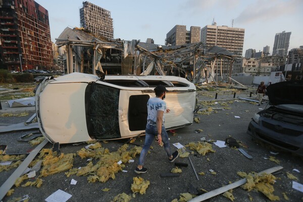 Βηρυτός: «Δύο Ελληνες τραυματίες από την έκρηξη» - Κλιμάκιο της ΕΜΑΚ στέλνει η Ελλάδα