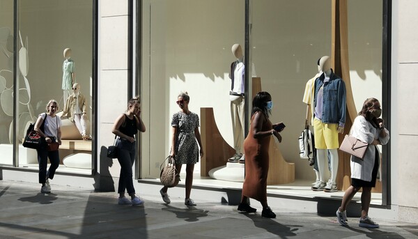 Μη σκύψετε με αυτό το παντελόνι των ZARA- Η προειδοποίηση μιας TikToker έγινε viral