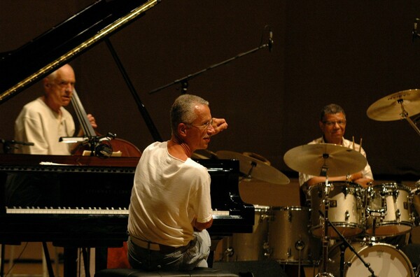 Keith Jarrett: Τα πιο πρόσφατα άλμπουμ του μάγου πιανίστα της τζαζ και της κλασικής μουσικής