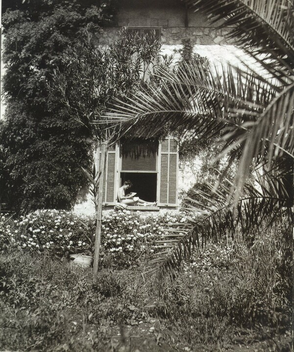 Η Ριβιέρα του Jacques Henri Lartigue: Φωτογραφίες μιας ζωής που πέρασε στον ήλιο και στη θάλασσα