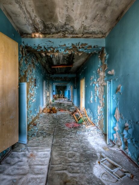 Μέσα στο εγκαταλελειμμένο νοσοκομείο του Τσέρνομπιλ 