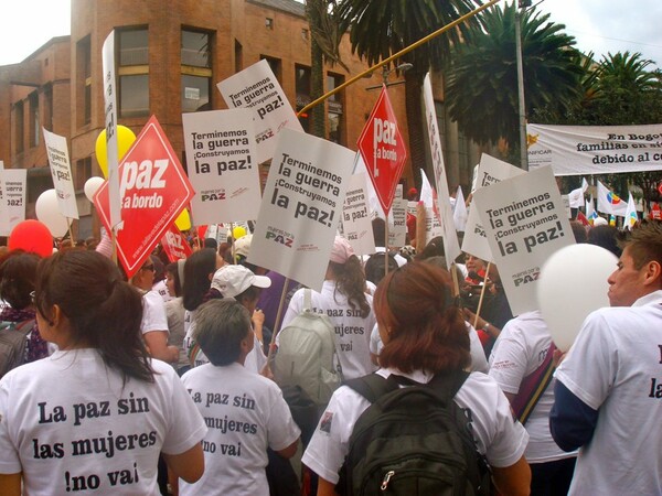 Μια διαδήλωση για την ειρήνη, στην Μπογκοτά της Κολομβίας