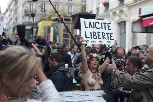 Οι γυμνές διαμαρτυρίες των FEMEN