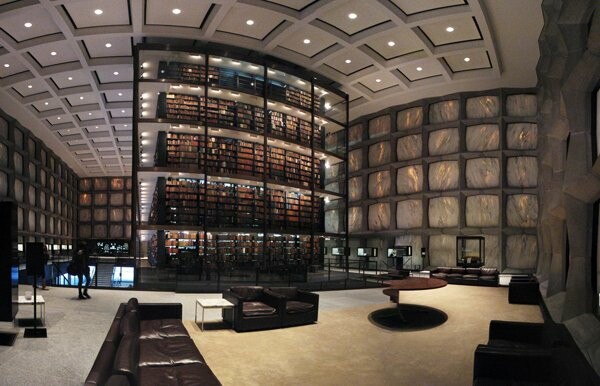 Οι 10 ωραιότερες πανεπιστημιακές βιβλιοθήκες 