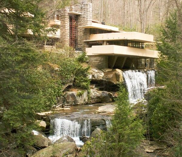 Mέσα στο Fallingwater: το διασημότερο σπίτι της Αμερικής