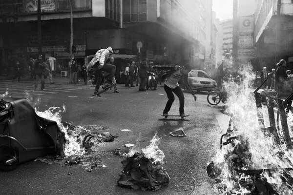 Μια διαφορετική Αθήνα, μέσα από τον φακό του Ζαχαρία Δημητριάδη.