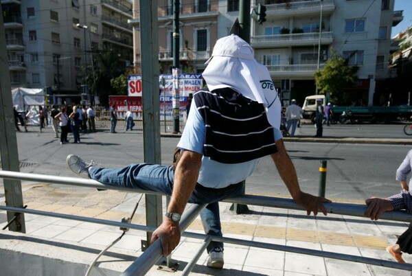 Η σημερινή Αθηναϊκή διαδήλωση, σε 40 μεγάλες φωτογραφίες