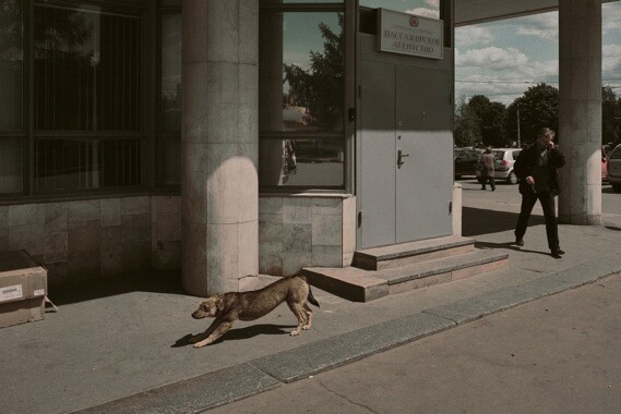 Ο Henri Cartier-Bresson απέναντι στην έγχρωμη φωτογραφία