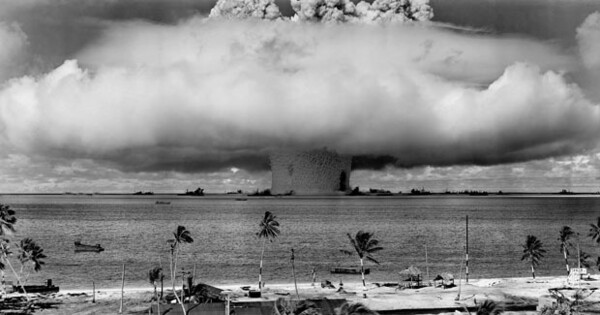 Η πρώτη υποβρύχια πυρηνική έκρηξη 
