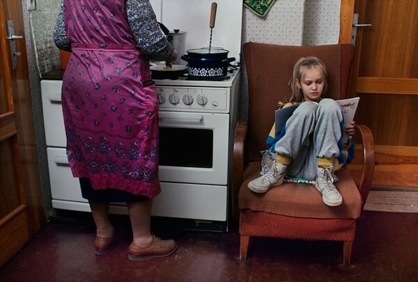 Παππούδες και γιαγιάδες απ' όλο τον κόσμο - με τα εγγόνια τους: ένας δυνατός δεσμός