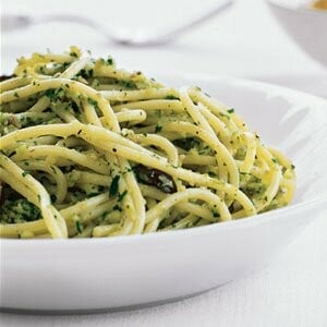 Pesto: η αγέραστη σάλτσα από τη Γένοβα