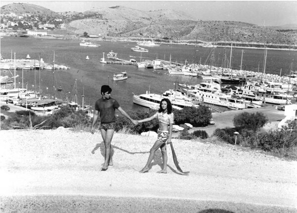 Μπέττυ Λιβανού, Χρήστος Νομικός, γυμνοί
