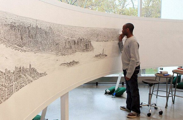 Ο αυτιστικός καλλιτέχνης Stephen Wiltshire ζωγραφίζει από μνήμης εναέρια άποψη της Νέας Υόρκης 