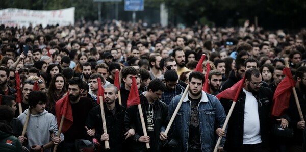 Το Πολυτεχνείο είναι υπερβατικό, δεν έχει ανάγκη την πορεία σώνει και καλά