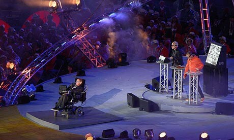 Το 'ντουέτο' της χρονιάς: Ο Stephen Hawking τραγουδά με τους Orbital 