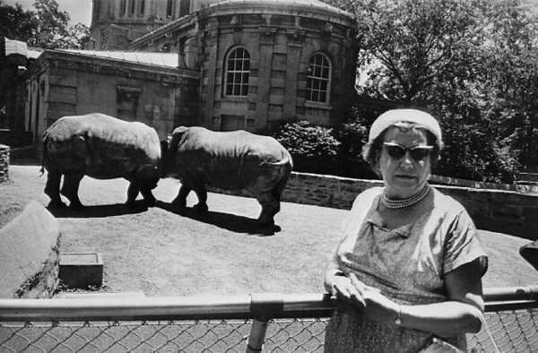 25 δυνατές, ασπρόμαυρες φωτογραφίες του Garry Winogrand 