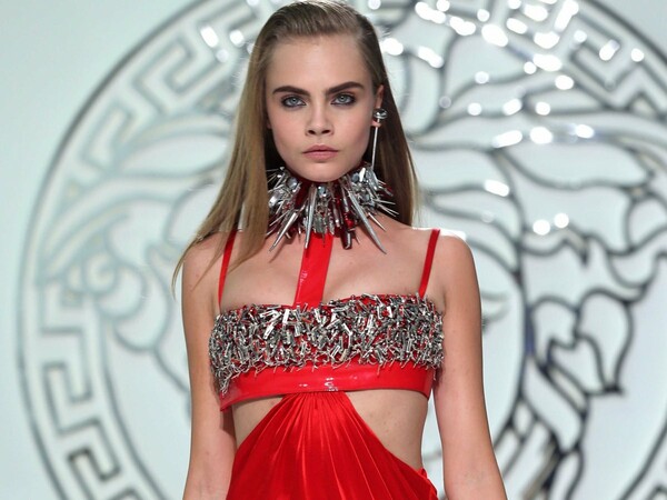 TO ΠΡΟΣΩΠΟ ΤΗΣ ΗΜΕΡΑΣ: η ατίθαση Cara Delevingne