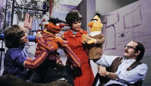 45 φωτογραφίες με Muppets, Sesame Street, Fraggle Rock και τους ανθρώπους πίσω από τις μαριονέτες