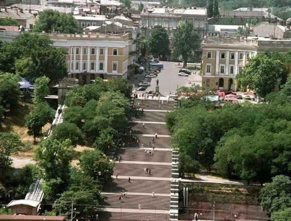 Oι 14 εντυπωσιακότερες σκάλες στον κόσμο