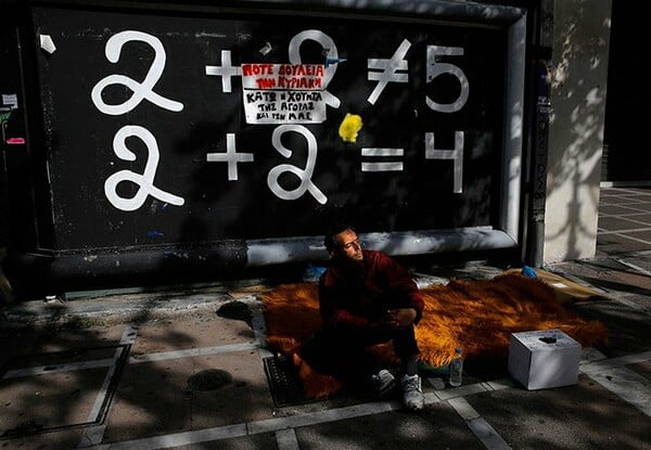 10 άστεγοι της Αθήνας και οι ιστορίες τους 