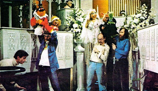 45 φωτογραφίες με Muppets, Sesame Street, Fraggle Rock και τους ανθρώπους πίσω από τις μαριονέτες