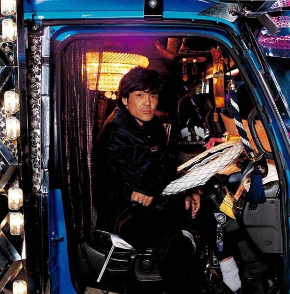 Η εκτυφλωτική υποκουλτούρα των γιαπωνέζων φορτηγατζήδων