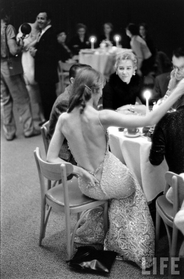 Vikki Dougan: Η πραγματική Jessica Rabbit