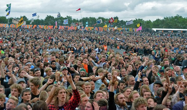 Το Glastonbury 2014 ξεκίνησε