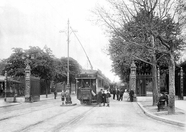 Σπάνιες φωτογραφίες από το Παρίσι του 1900