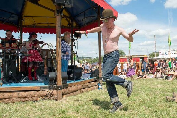 Το Glastonbury 2014 ξεκίνησε