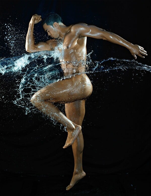 ΤHE BODY ISSUE 2013