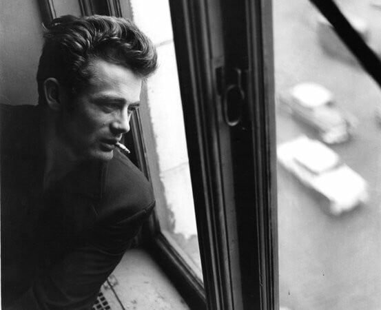 James Dean: Σαν σήμερα σκοτώθηκε 